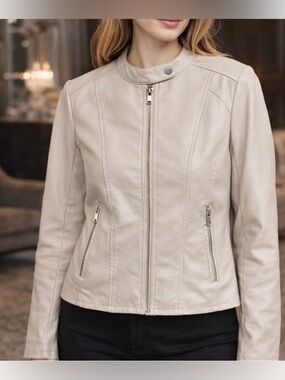 Baccini Ivory Jacket with Black Label